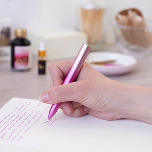 Tom's Studio The Wren Refillable Pen in Sakura